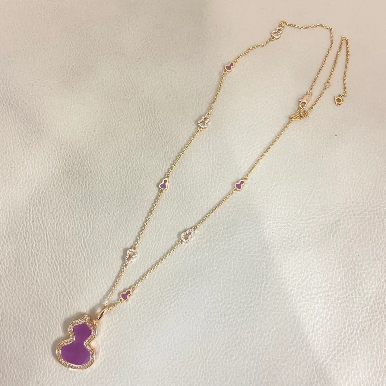 Gold-Tone Purple Enamel Gourd Pendant Necklace 4