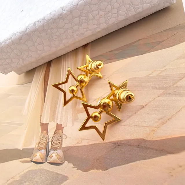 Gold-Tone Star Outline Pearl Earrings 8