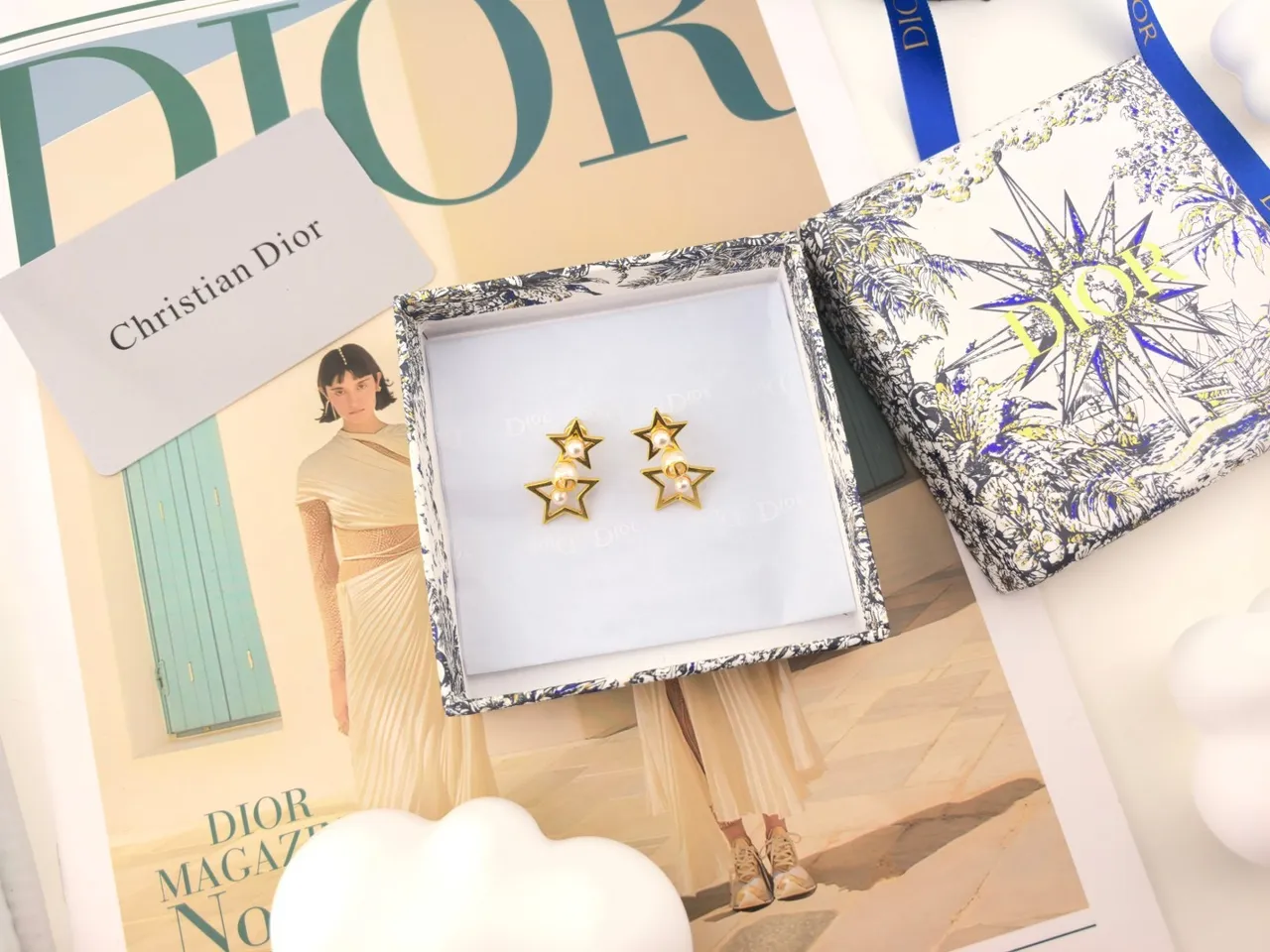 Gold-Tone Star Outline Pearl Earrings 9