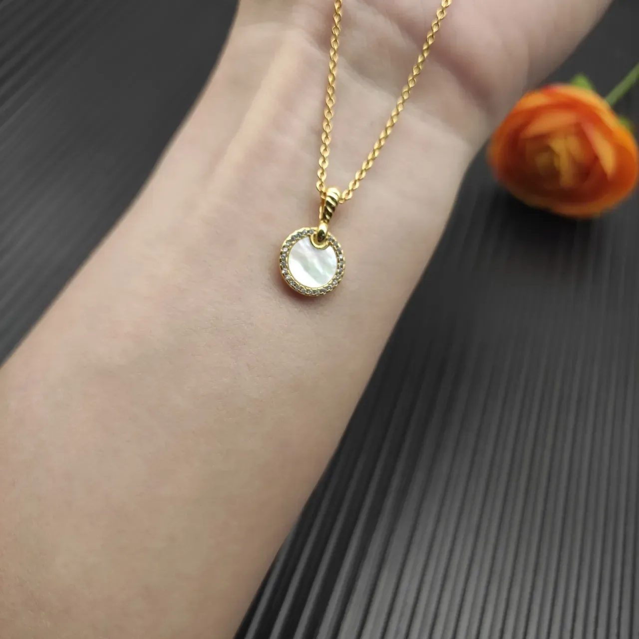 Gold White Chain Circular Pendant Necklace 6