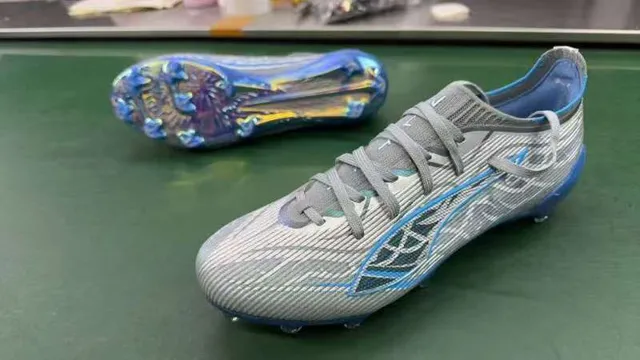 Gray Blue Textured Knit Upper Structural Overlays Firm-Ground Soccer Shoes 8