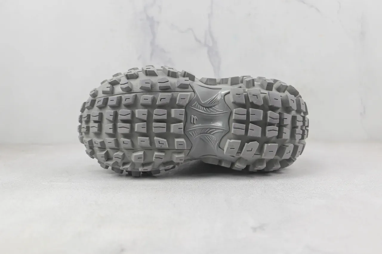 Gray Monochromatic Mesh-Synthetic Hybrid Upper Sneakers 8