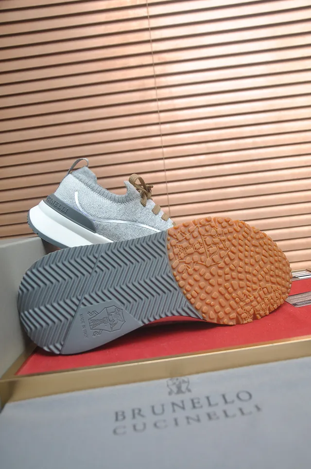 Gray Silver Knit Upper Metallic Toe Cap Sneakers 3