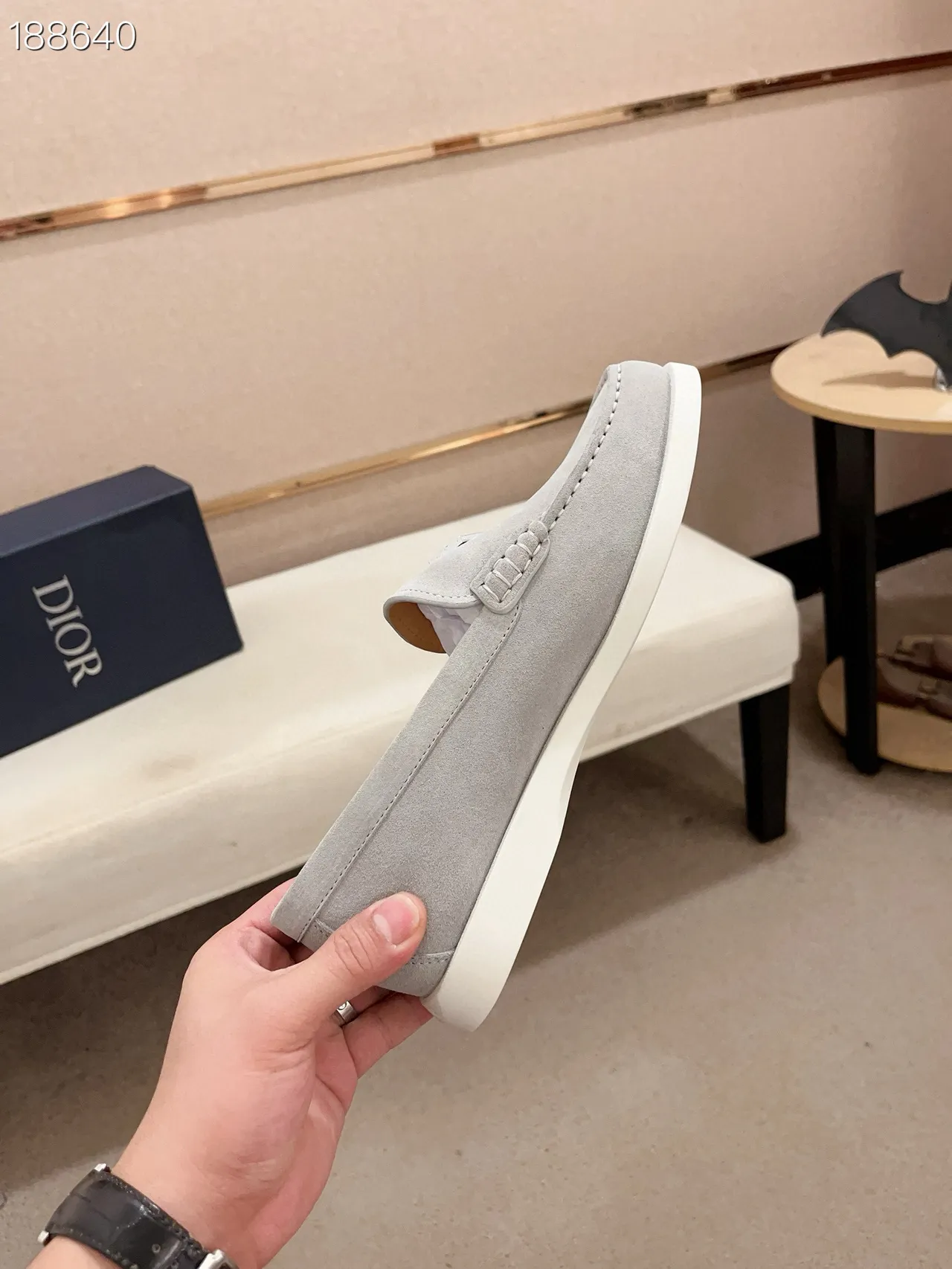 Gray White Suede Upper Moc-Toe Stitching Loafer 7