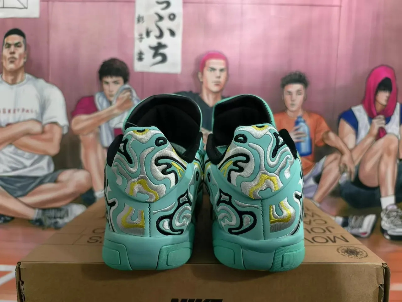 Green Black High-Top Silhouette Mesh And Synthetic Overlay Construction Sneakers 2