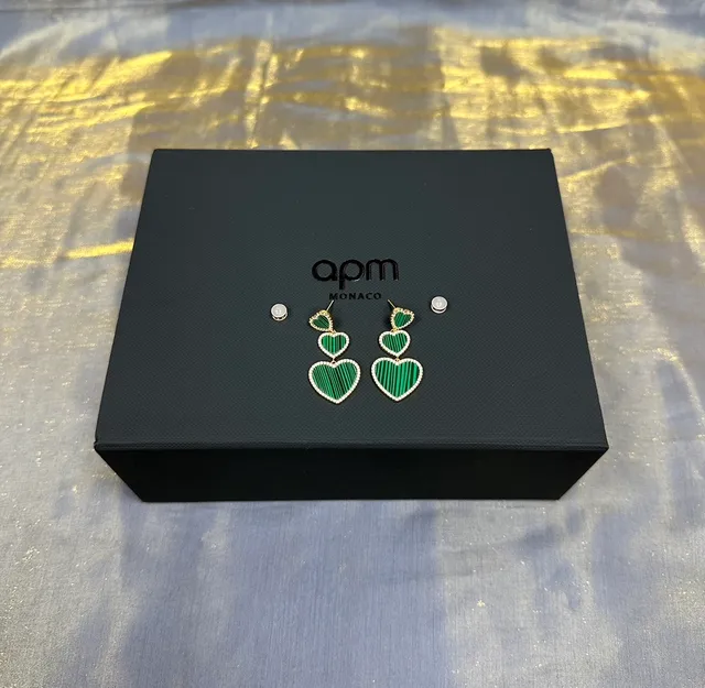 Green Gold Triple-Heart Drop Malachite-Effect Stone Earrings 5