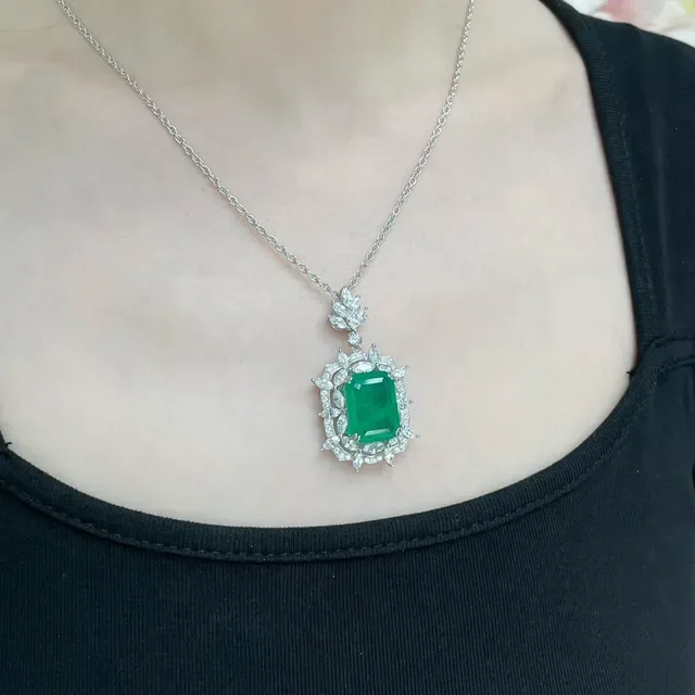 Green Silver Emerald-Cut Central Gem Halo Of Marquise And Round Clear Stones Necklace 9