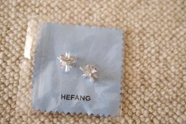 HEFANG Crystal Floral Starburst Stud Earrings 8