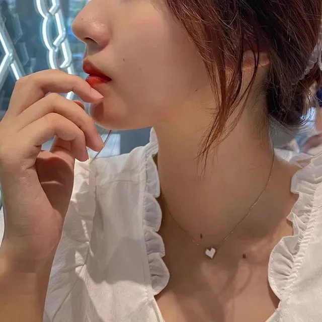 HEFANG Gold Red Pixel-Art Heart Pendants Chain Necklace 2