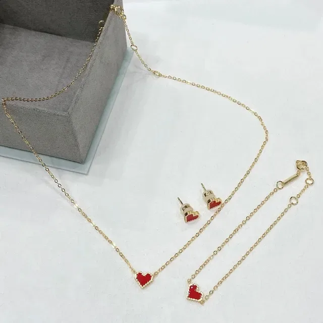 HEFANG Gold Red Pixel-Art Heart Pendants Chain Necklace 7