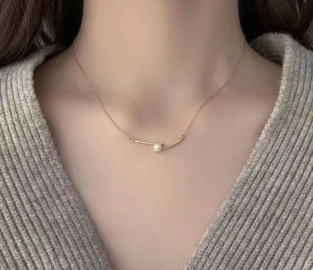 HEFANG Gold White Bar Pendant Single Freshwater Pearl Necklace 3