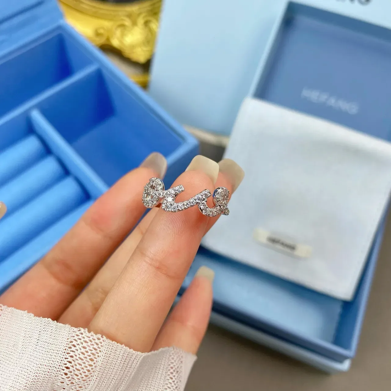 HEFANG Silver White Open Band Pavé Crystal Embellishment Ring 6