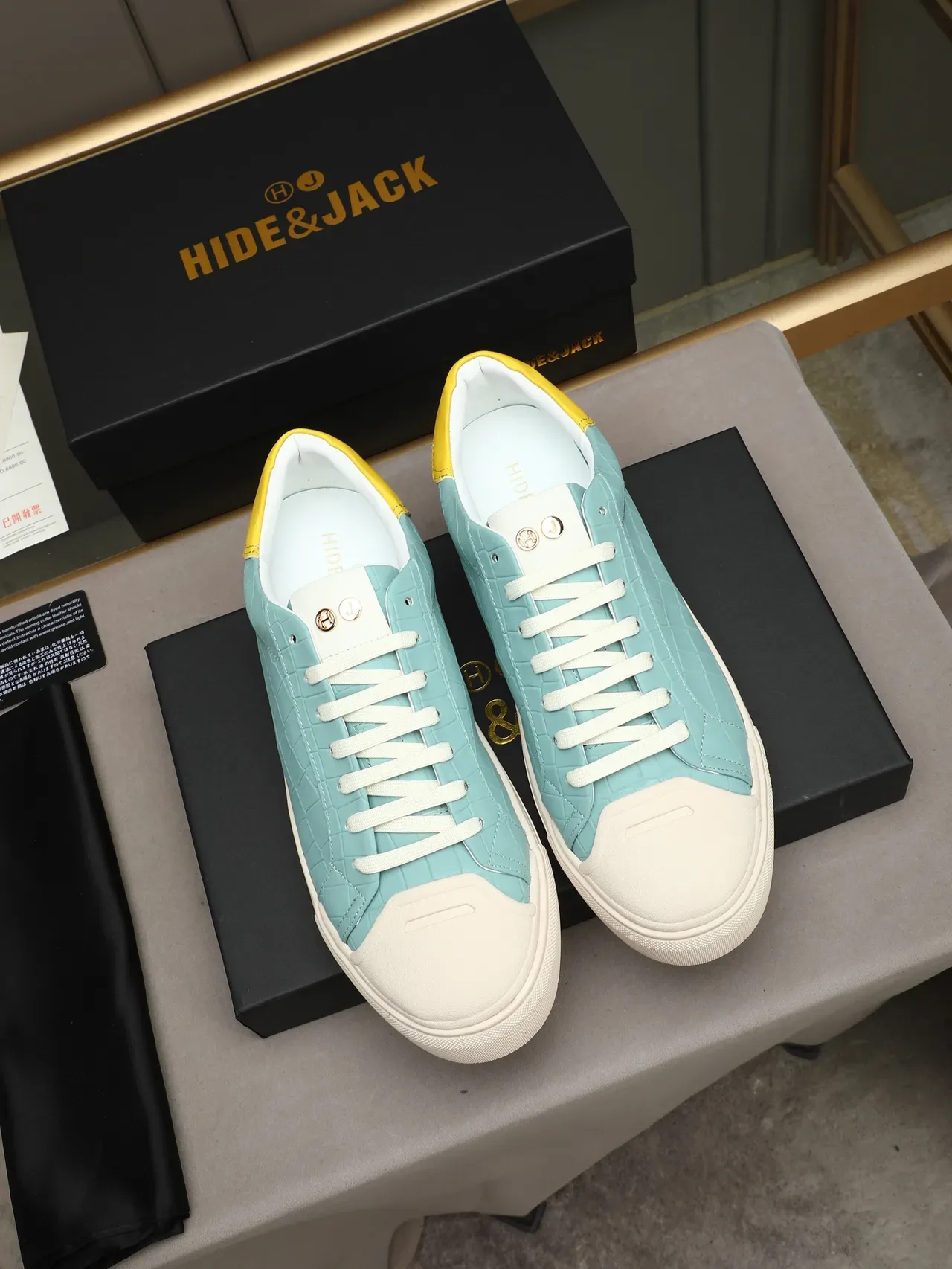 HIDE&JACK Aqua and Yellow Croc-Embossed Lifestyle Sneakers 3