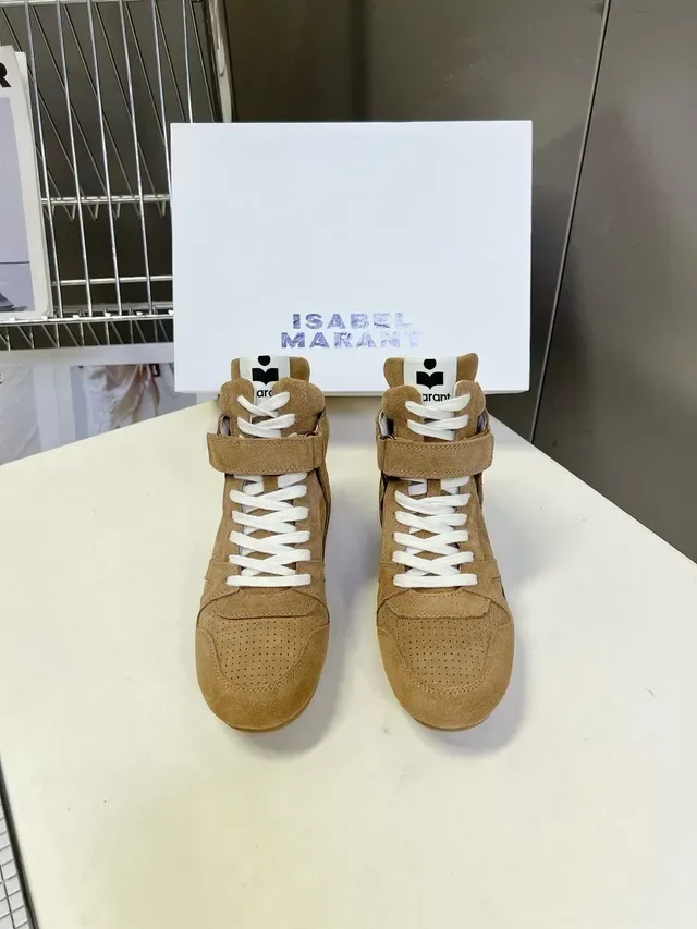 Isabel Marant Beige White High-Top Suede Lifestyle Sneakers 5
