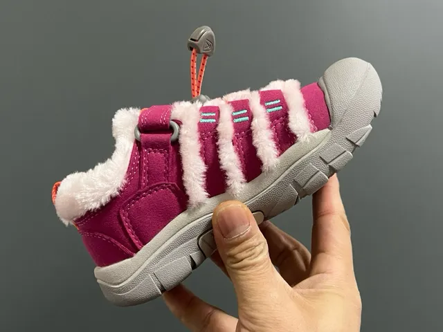 Keen Pink White Fleece-Lined Adjustable Strap Casual Sandals 14
