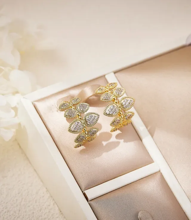Leaf Motif Pavé Crystal Silver-Tone Earrings 7
