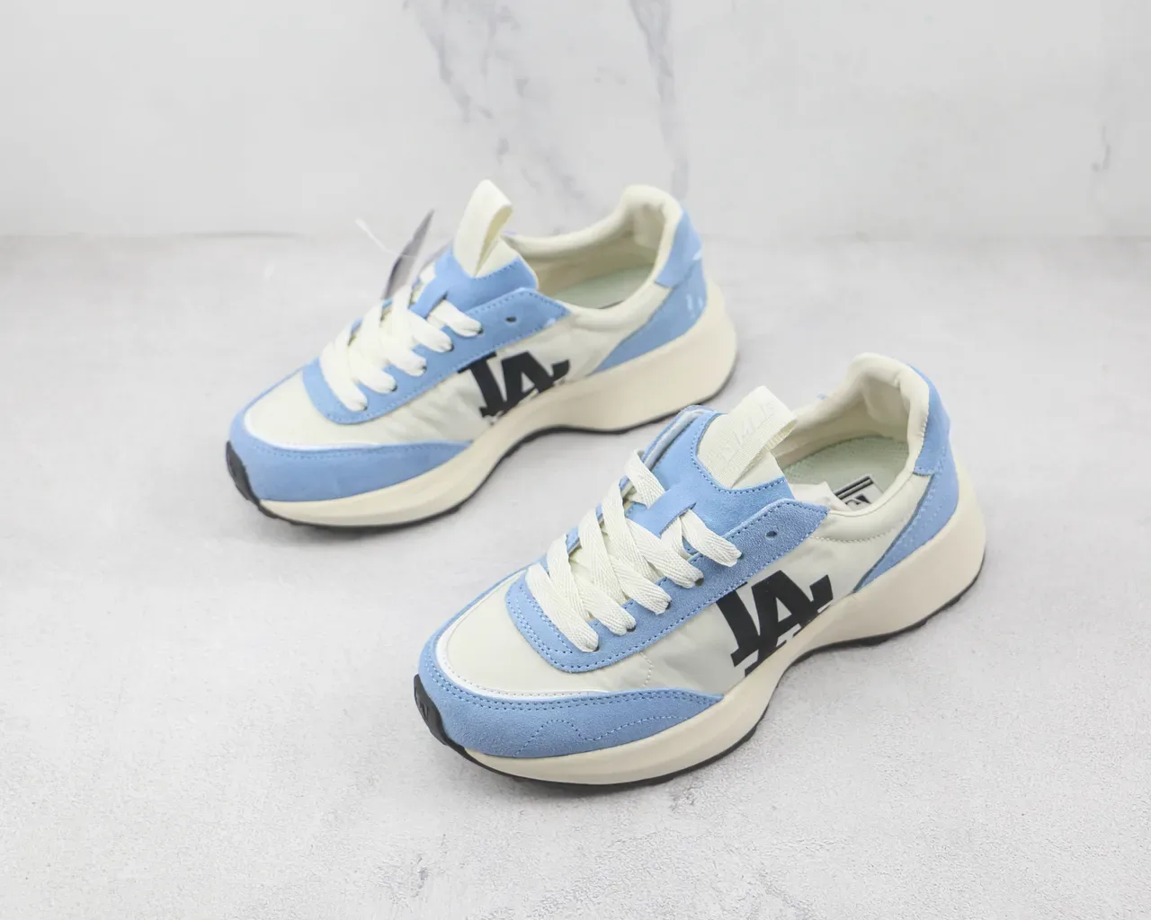 Light Blue and Cream LA Logo Retro Runner Sneaker 4