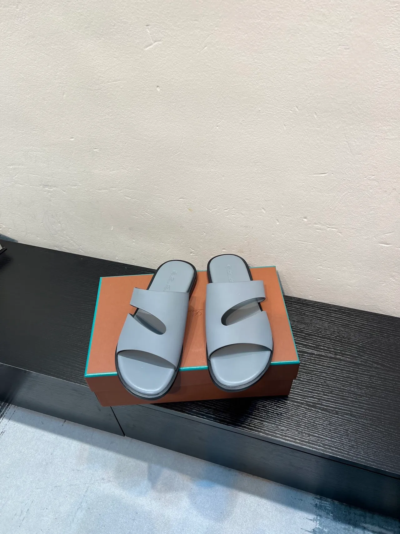 Light Gray Double-Strap Flat Slipper 2
