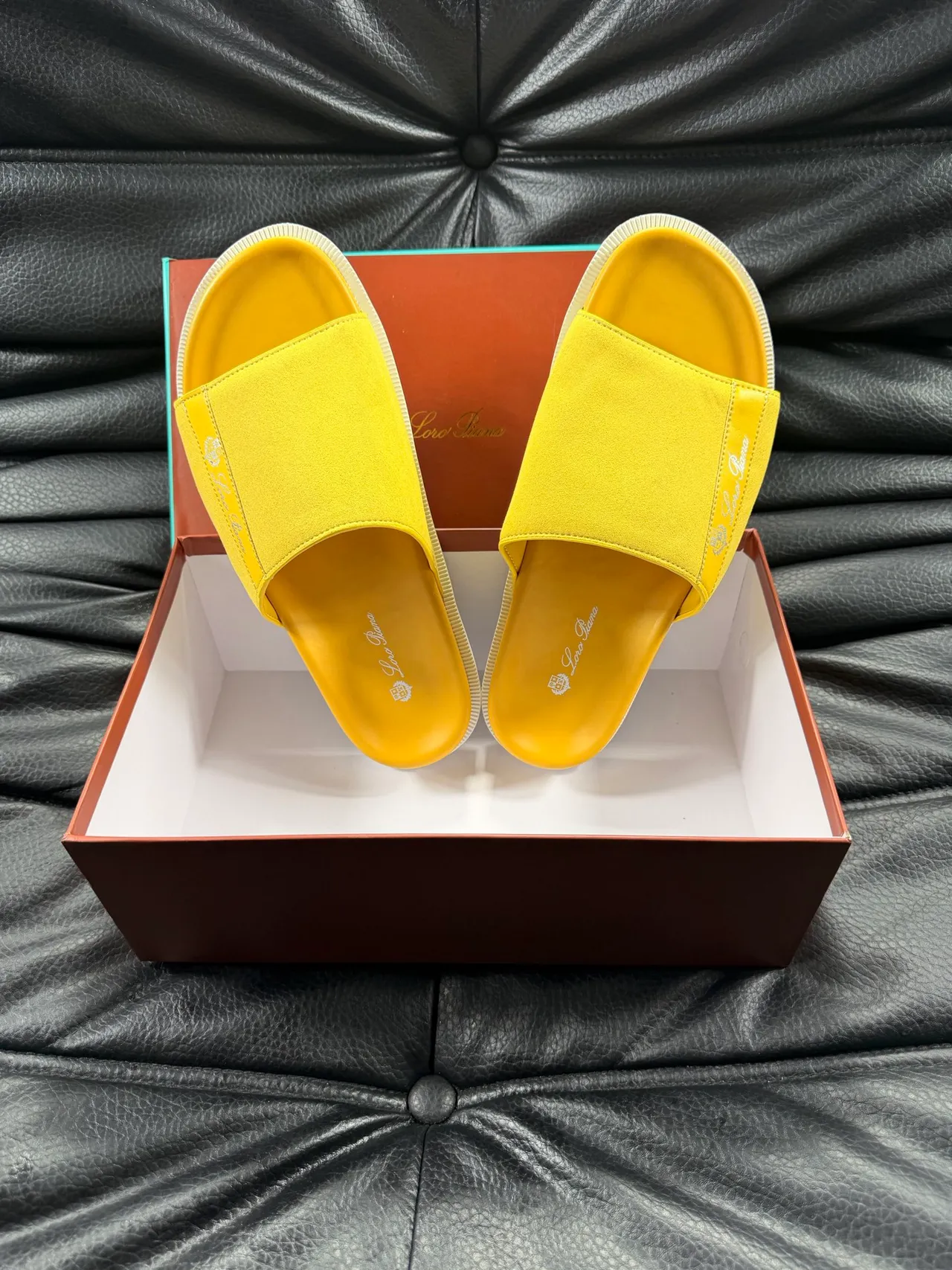 Multicolor Single-Strap Molded Footbed Slippers 7