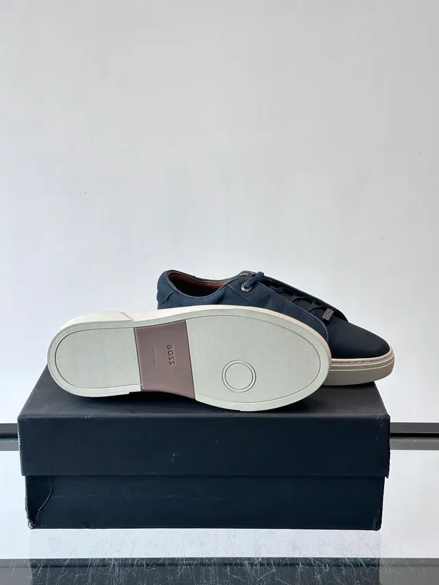 Navy Pebbled Leather Low-Top Lifestyle Sneakers 2