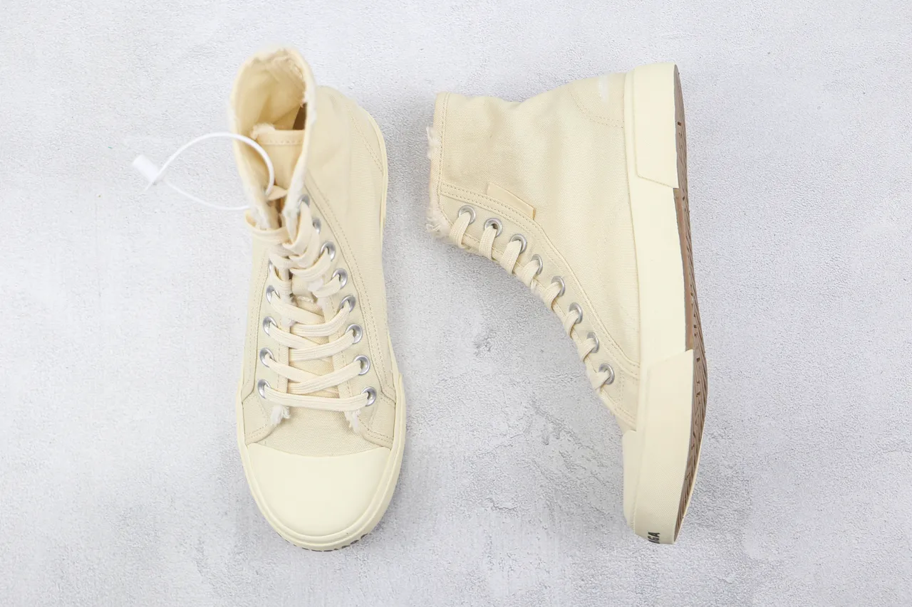 Off-White High-Top Canvas Shoe 3