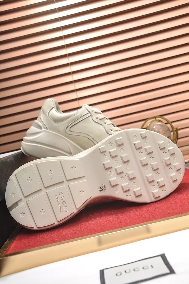 Off-White Leather Chunky Sneaker 4