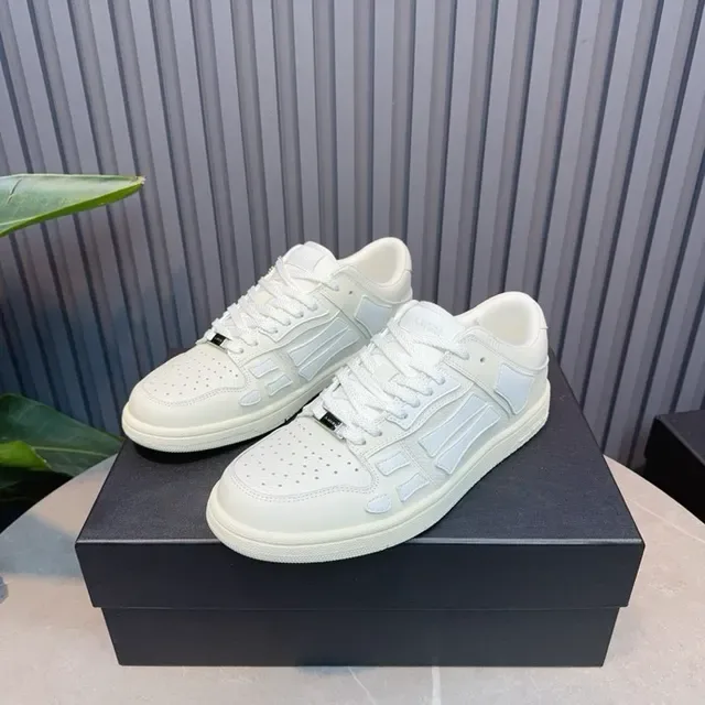 Off-White Low-Top Panelled Sneakers 6
