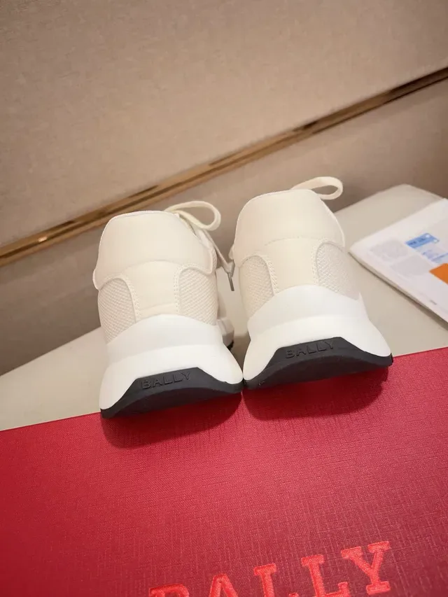 Off-White Mesh and Red Stripe Chunky Lifestyle Sneaker 3