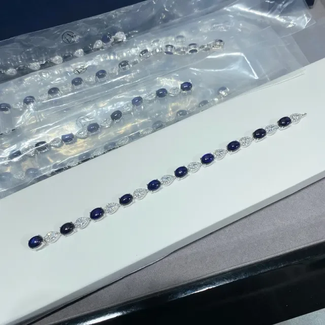 Oval and Pear-Shaped Blue and Clear Gemstone Link Bracelet 3