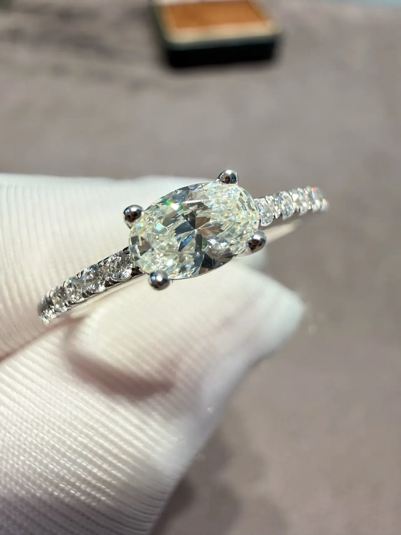 Oval-Cut Yellow and White Gemstone Pavé Diamond Rings 8