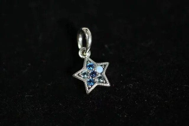 Pandora Silver Blue Star-Shaped Pendant Necklace 4