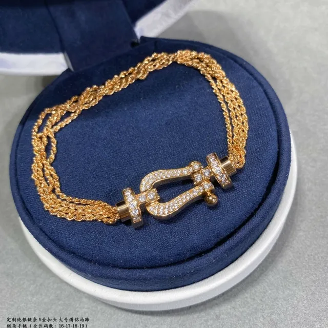 Pavé-Set Horseshoe Clasp Woven Mesh Chain Bracelets 8
