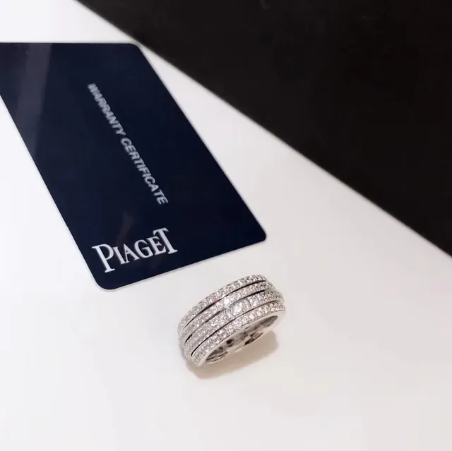 PIAGET Possession Multi-Band Pavé Diamond Ring 2
