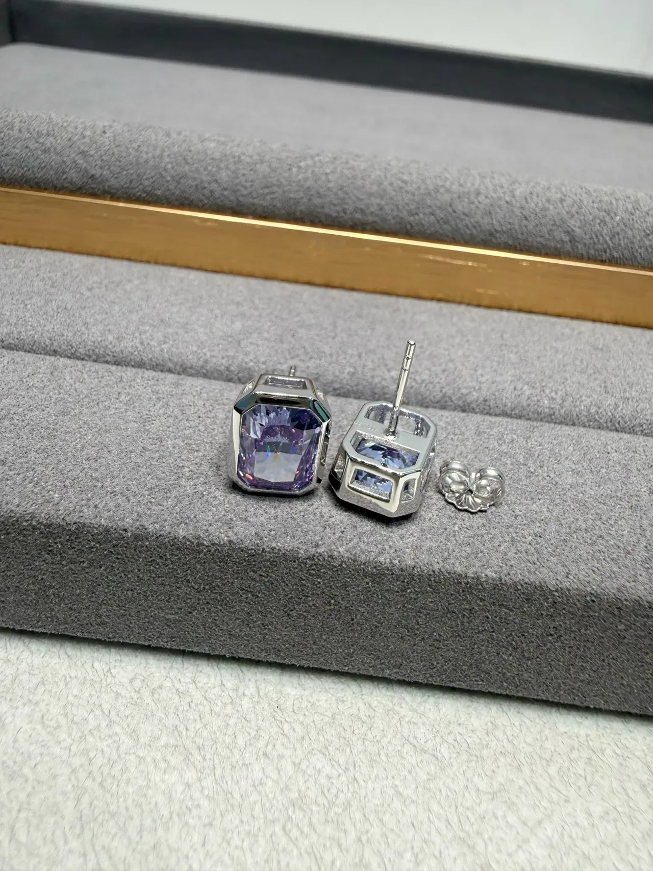 Purple Silver Octagonal-Cut Faceted Stone Earrings 7