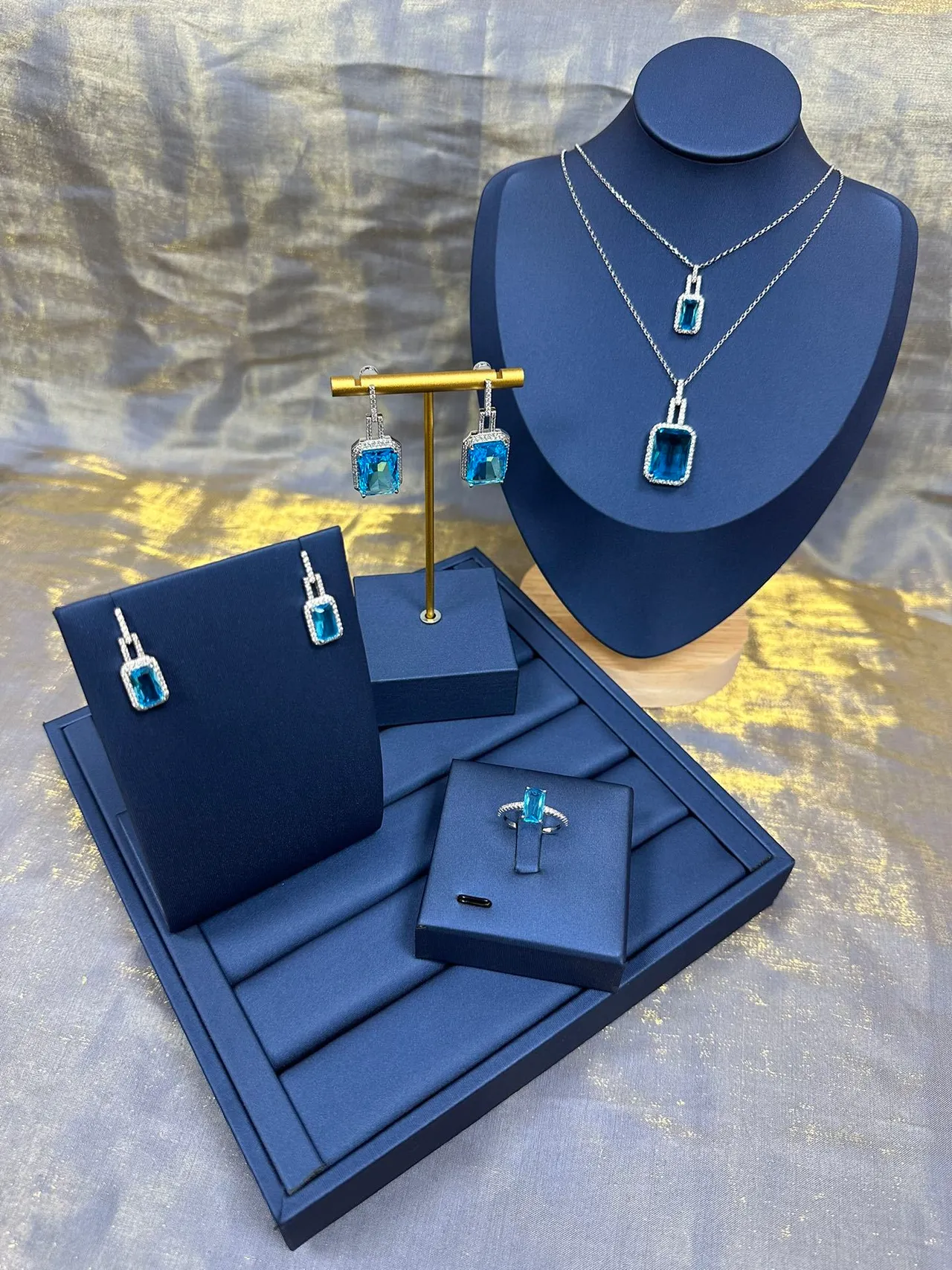Rectangular Blue Gemstone Halo Pendant Necklace 8