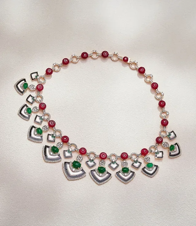 Red and Green Enamel Gemstone Pendant Necklace 5