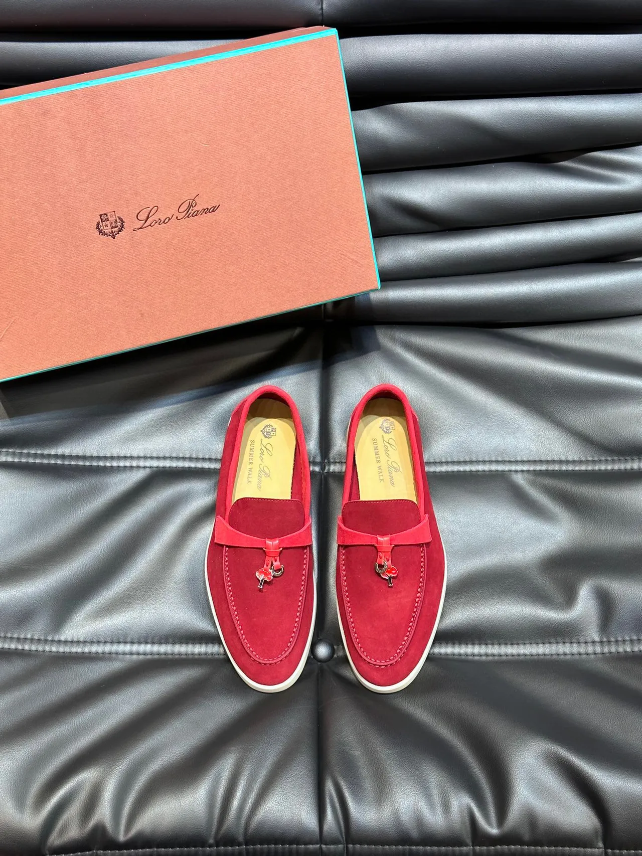 Red Beige Suede Upper Moc-Toe Stitching Loafer 2