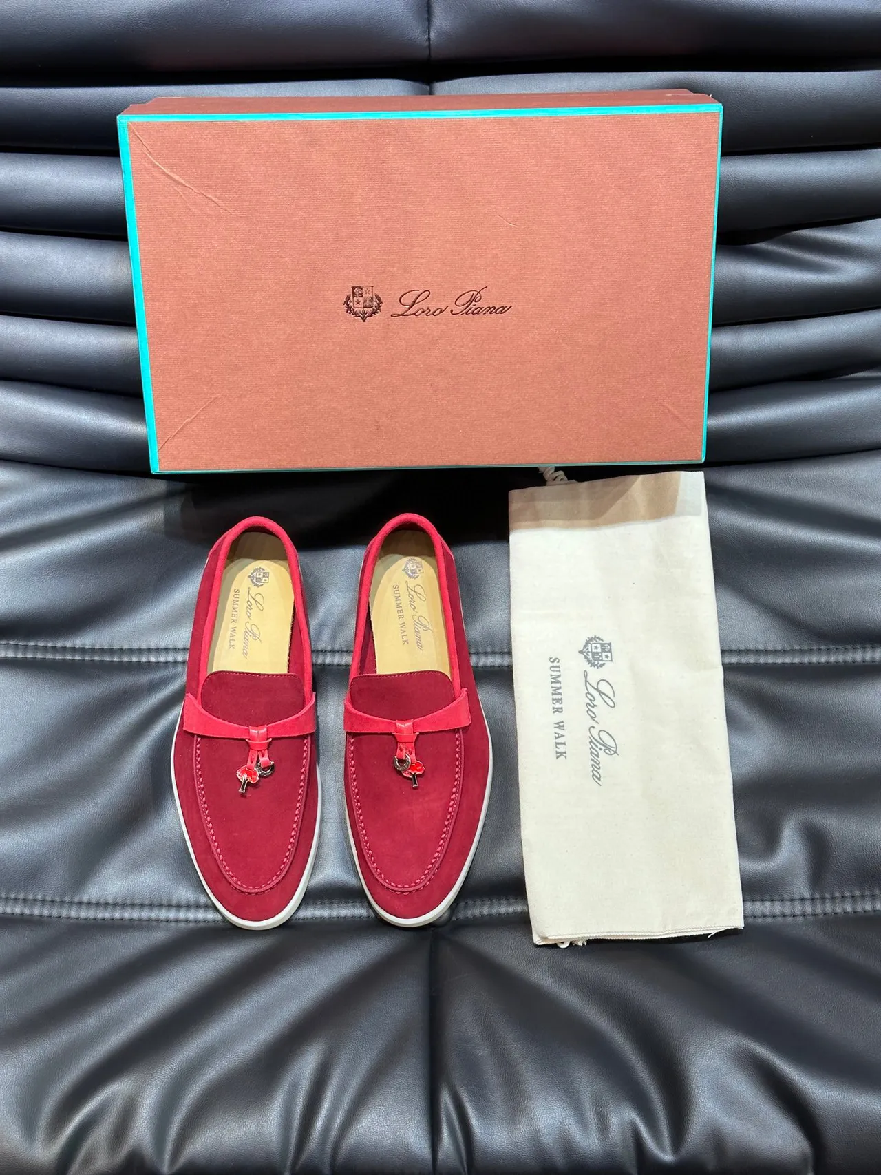 Red Beige Suede Upper Moc-Toe Stitching Loafer 4