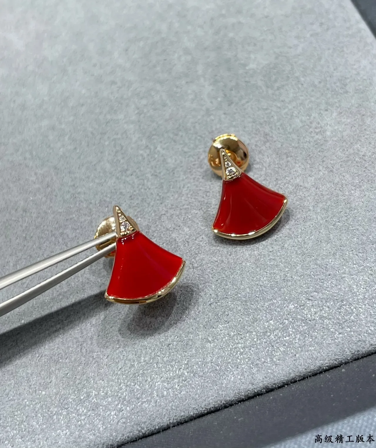 Red Enamel Fan-Shaped Gold-Tone Stud Earrings 5