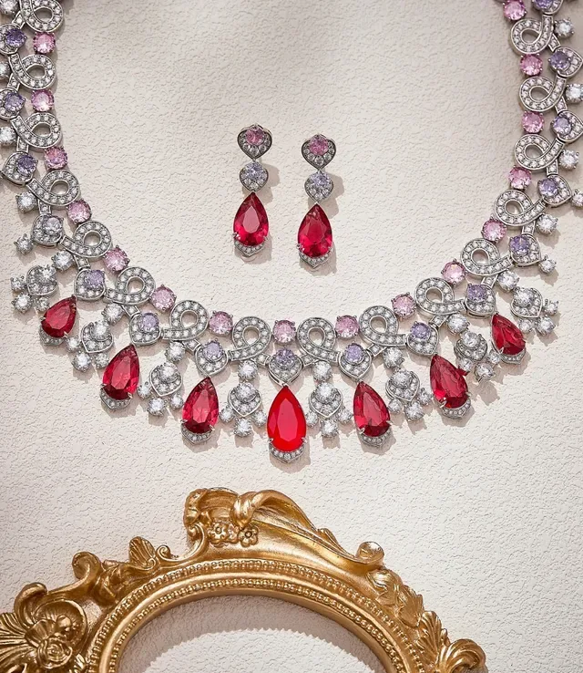 Red Pink Multi-Gemstone Pear-Drop Pendant Necklace 3