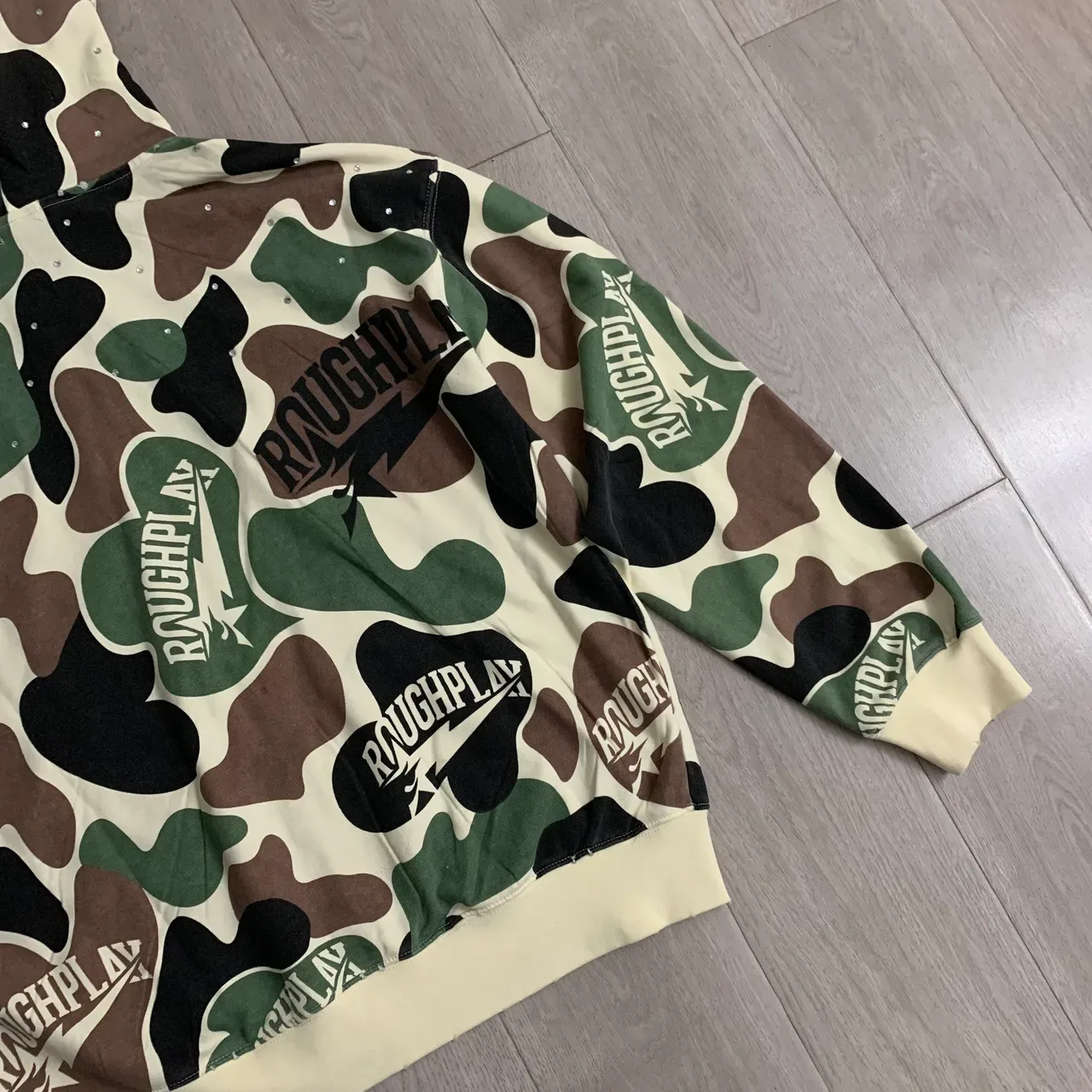 Rough Play Camouflage Full-Zip Hoodie 7