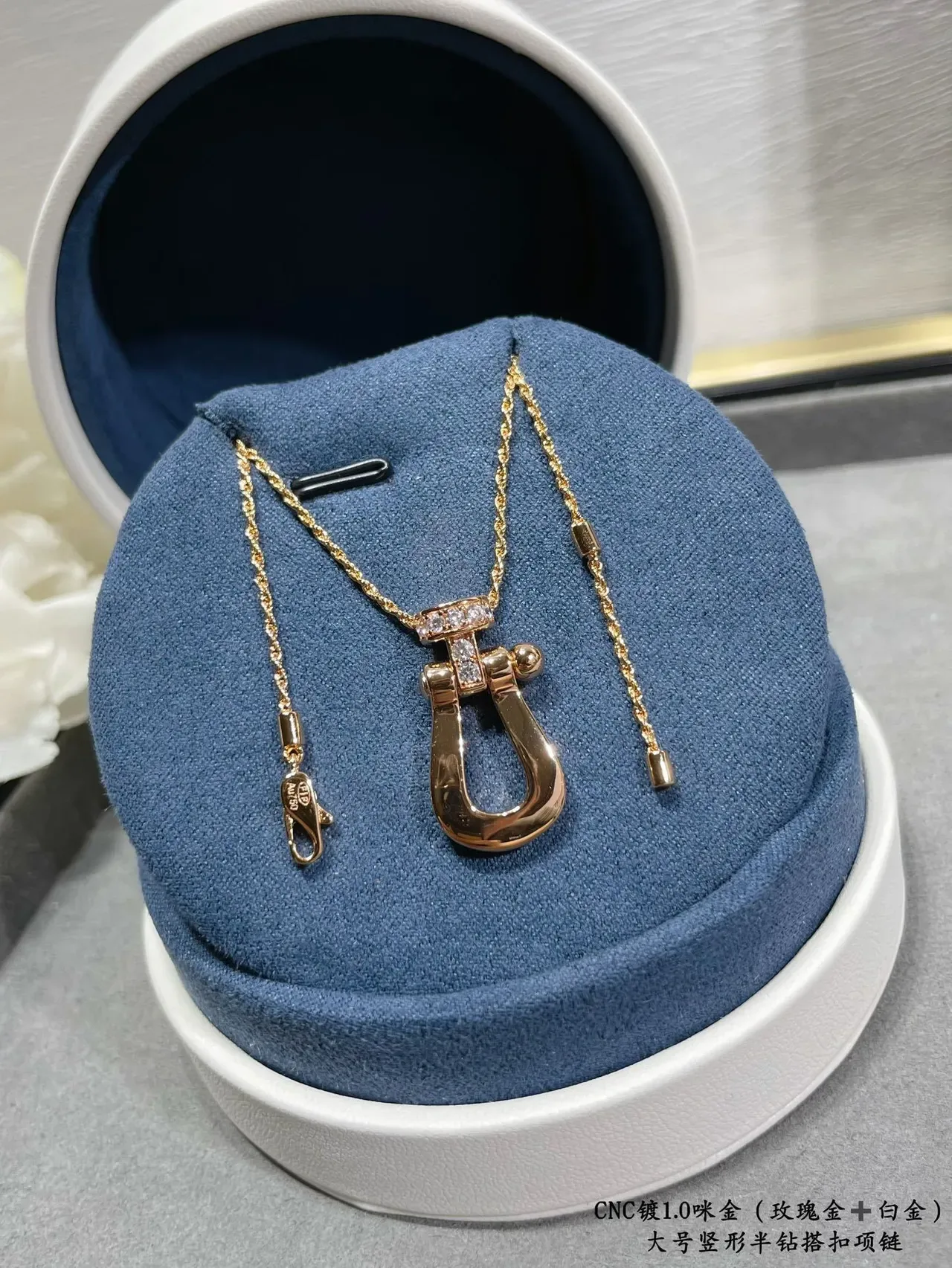 Shackle-Style Pendant Silver Black Pavé-Set Stones Necklace 4