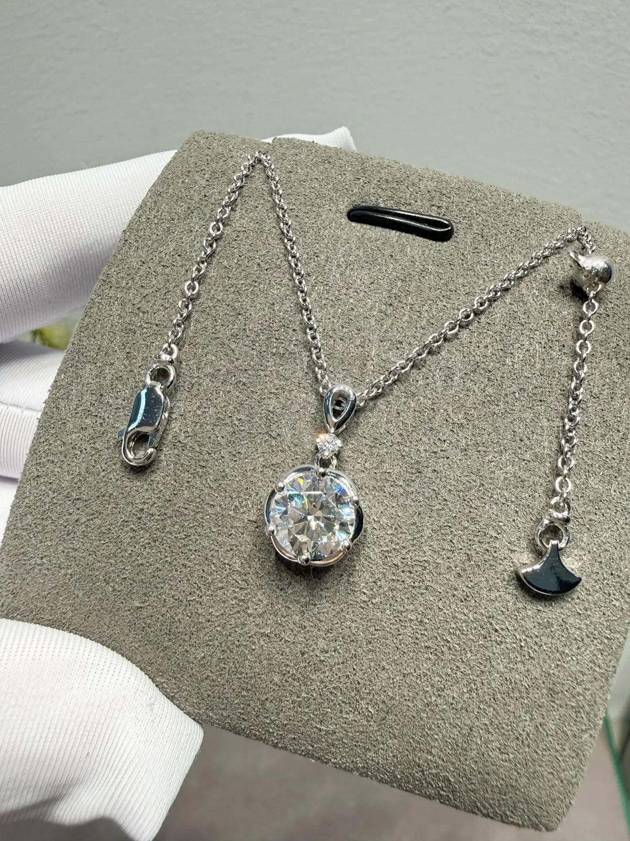 Silver Black Solitaire Pendant Round Brilliant-Cut Stone Necklace 6