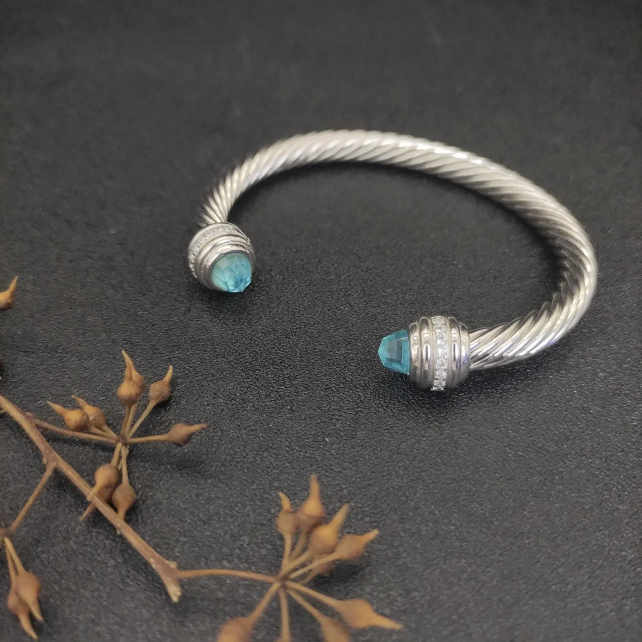 Silver Blue Twisted Cable Construction Faceted Gemstone Terminals Bracelet 8