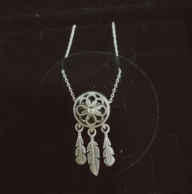 Silver Dreamcatcher-Inspired Filigree Circle Necklace 5