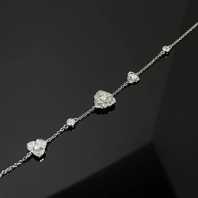 Silver Gold Floral Motif Pavé-Set Diamonds Necklace 2