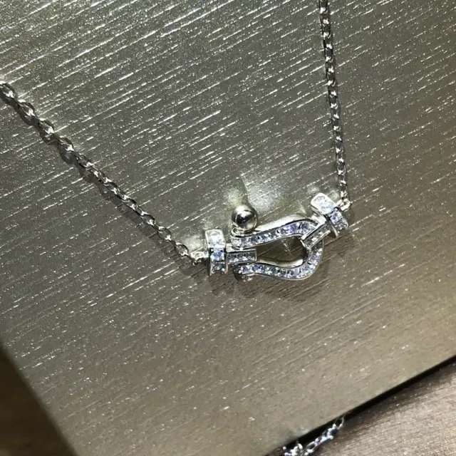 Silver Gold Pavé-Set Stone Pendant Anchor-Shaped Necklace 3