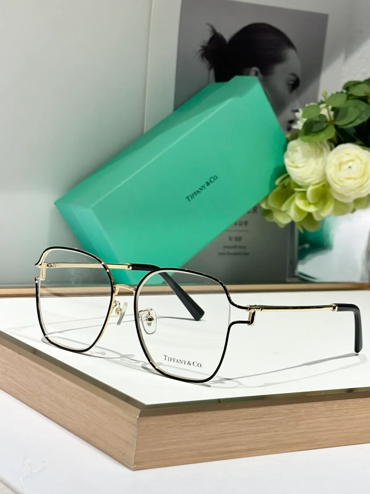 Silver Gray Geometric Metal Frame Thin Wire Construction Eyewear 5