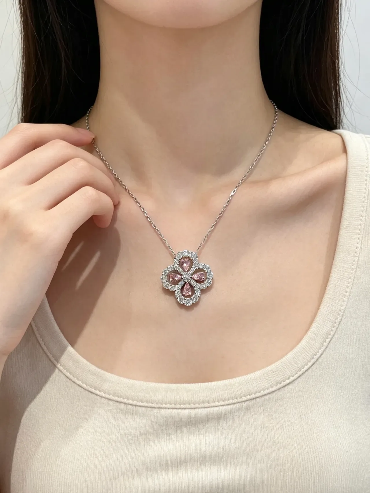 Silver Purple Floral Quatrefoil Pendant Pear-Shaped Gemstones Necklace 6