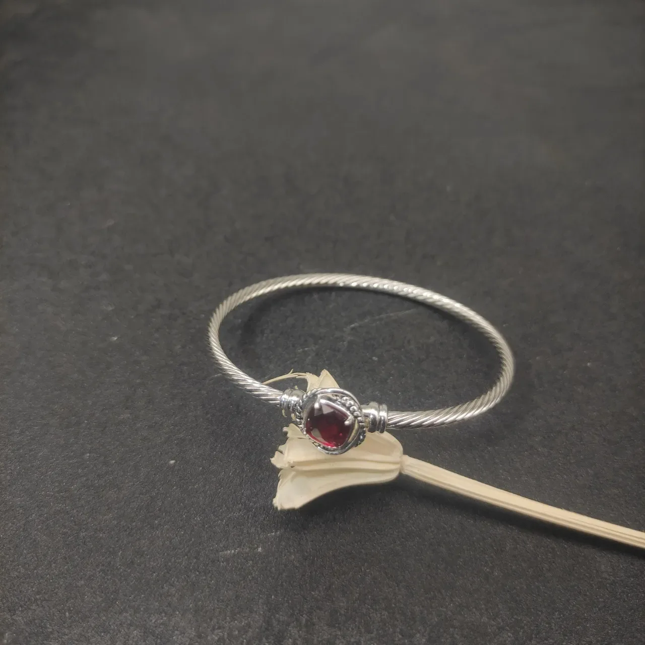 Silver Red Twisted Cable Wire Open Cuff Bracelet 9